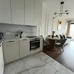 Apartment Sky Tower L 18 Pietro L Wanna Z Widokiem Na *
