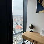 Apartment Sky Tower L 18 Pietro L Wanna Z Widokiem Na *