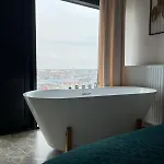 Sky Tower L 18 Pietro L Wanna Z Widokiem Na *