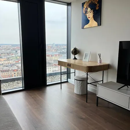 Sky Tower L 18 Pietro L Wanna Z Widokiem Na * Katowice