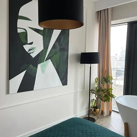 Apartament Sky Tower L 18 Piętro L Wanna Z Widokiem Na Katowice