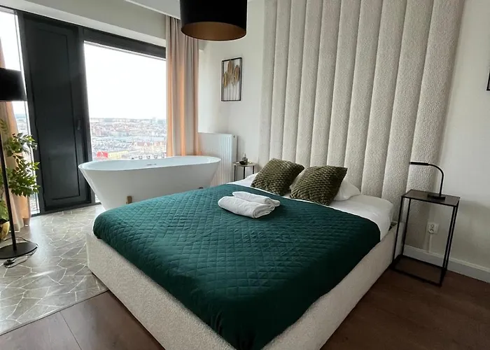 Sky Tower L 18 Piętro L Wanna Z Widokiem Na