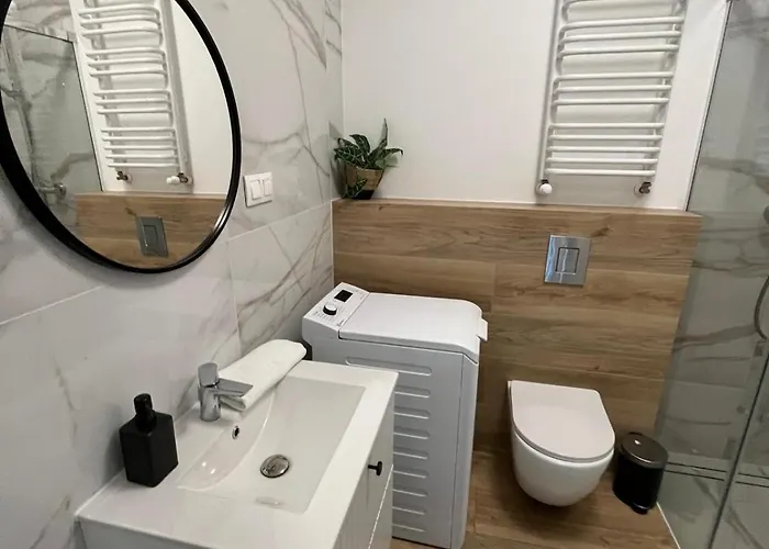 Sky Tower L 18 Piętro L Wanna Z Widokiem Na Apartament