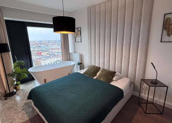 Sky Tower L 18 Piętro L Wanna Z Widokiem Na *